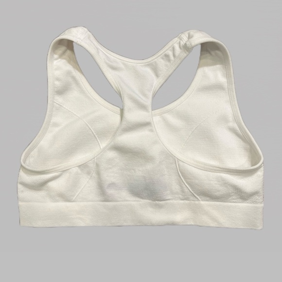 💕 Two Girls Sports Bras | C9 by Champion | more than magic | Size M (7-8) - Picture 6 of 7